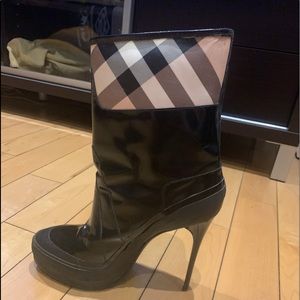 Burberry rain boots